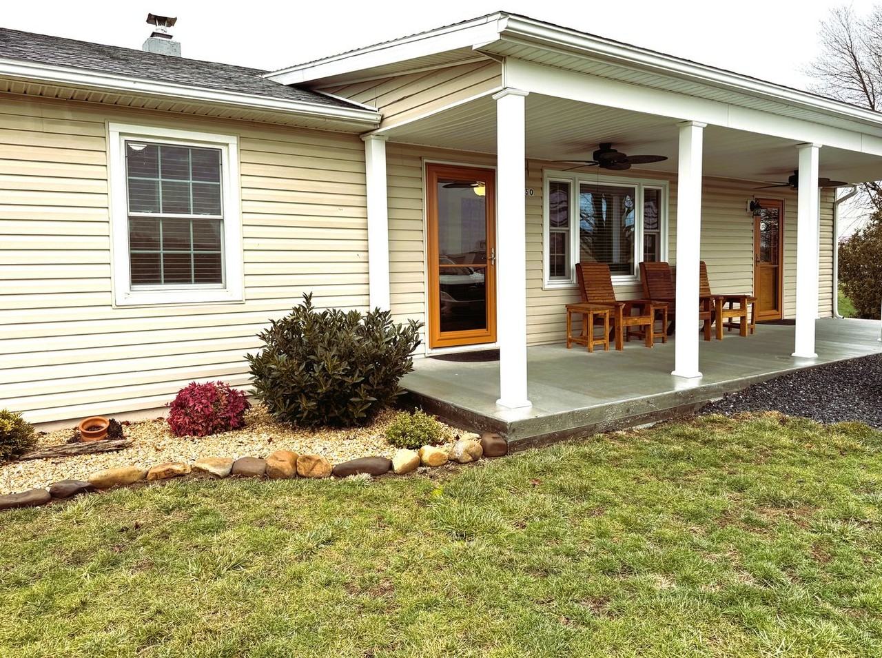 5250 Williamsburg Rd - Photo 3 of 25