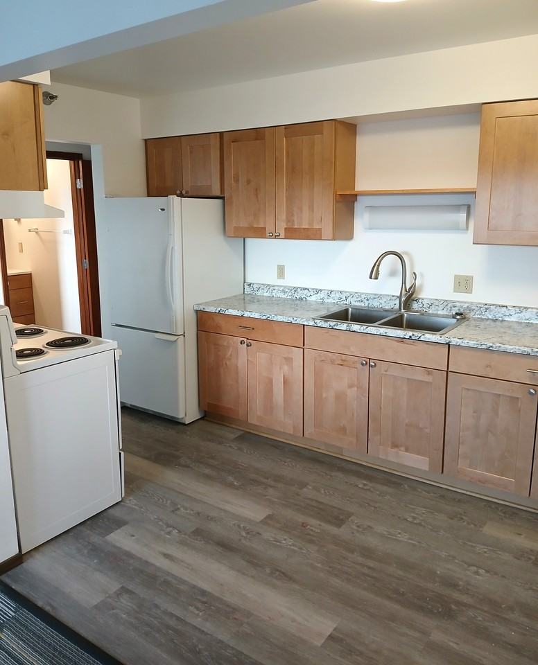 Grand Marais Apartments - Photo 3 of 9