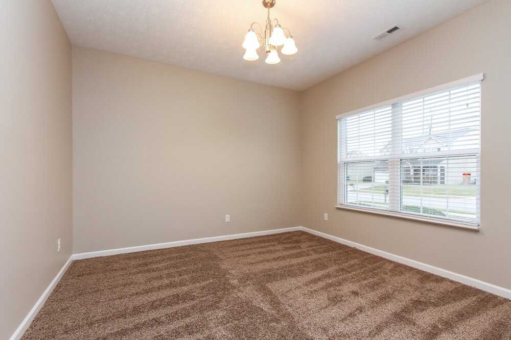 5123 Coloma Ct - Photo 3 of 15