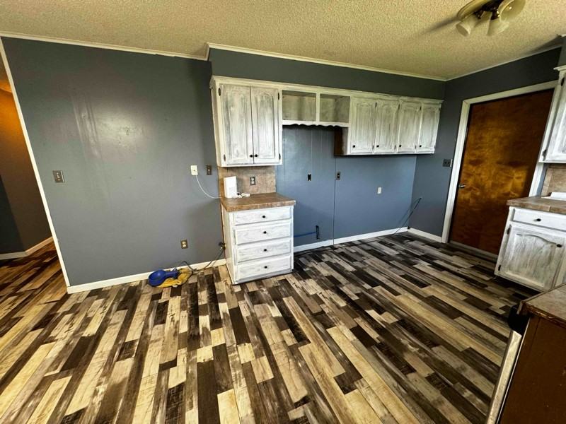 203 Highland Cir - Photo 5 of 13