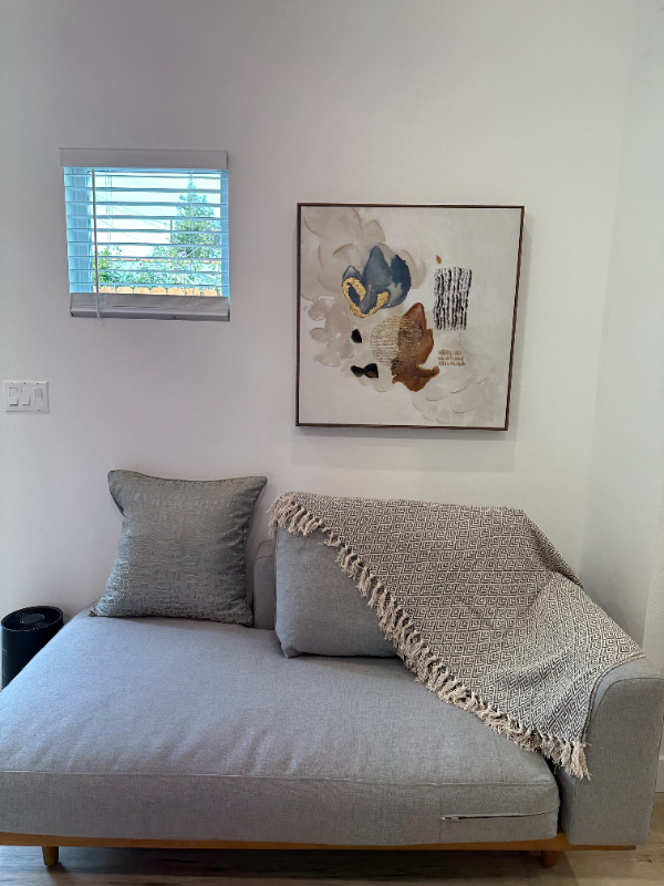 213 N Frederic St #213 - Photo 3 of 9