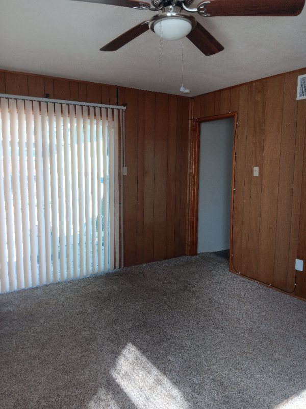 506 E Dickson Ave - Photo 3 of 4