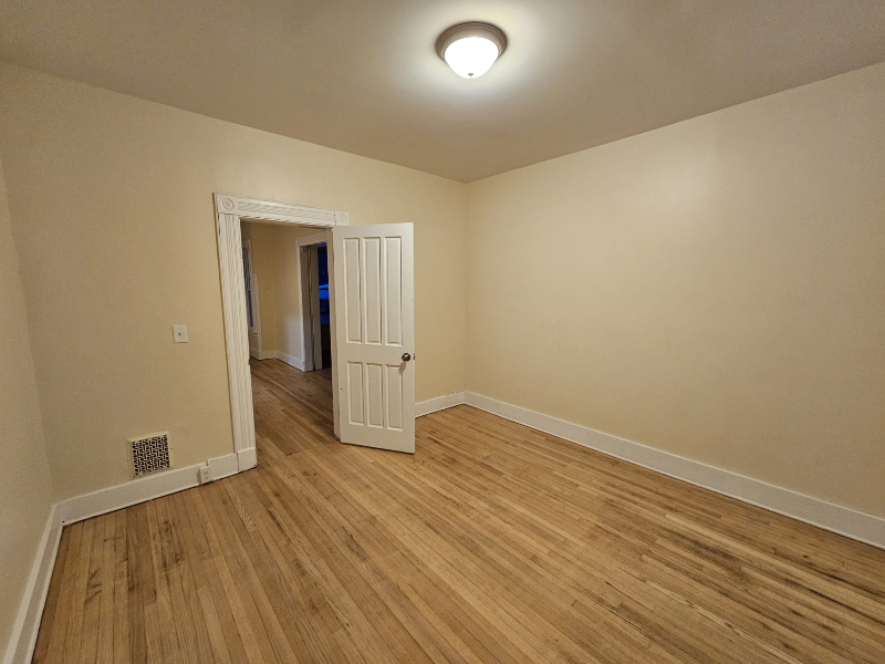 149 S Cliff St #2 - Photo 2 of 17