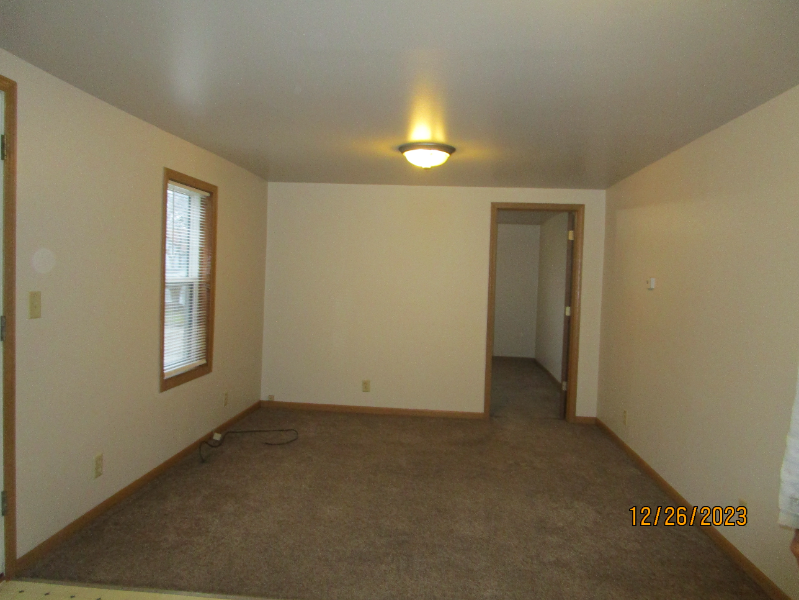 334 Locust St #2 - Photo 3 of 9