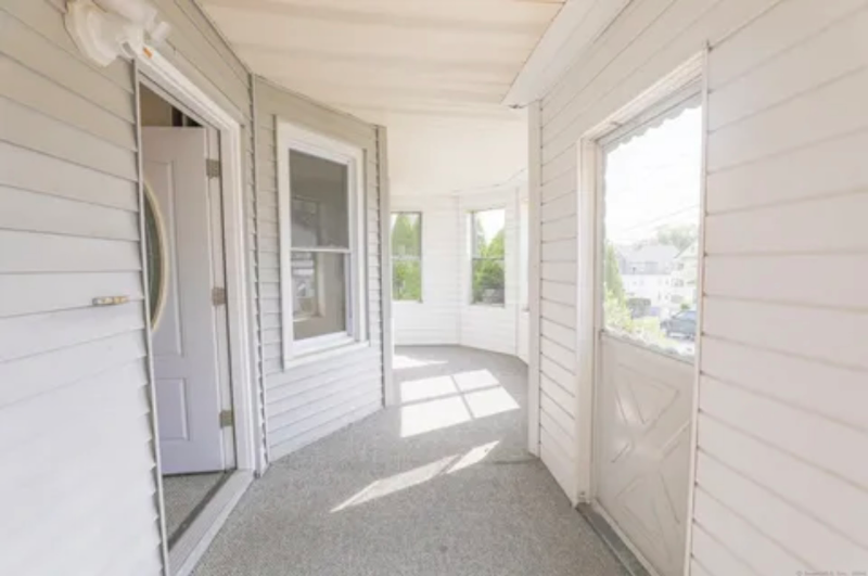 90 Cabot St #1 - Photo 3 of 11