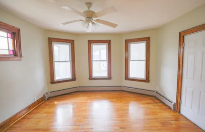 90 Cabot St #1 - Photo 5 of 11