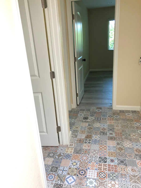 365 Victoria St #C - Photo 4 of 17