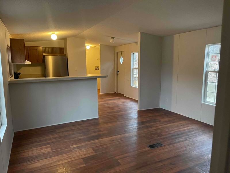 954 Village Rd - Photo 3 of 14