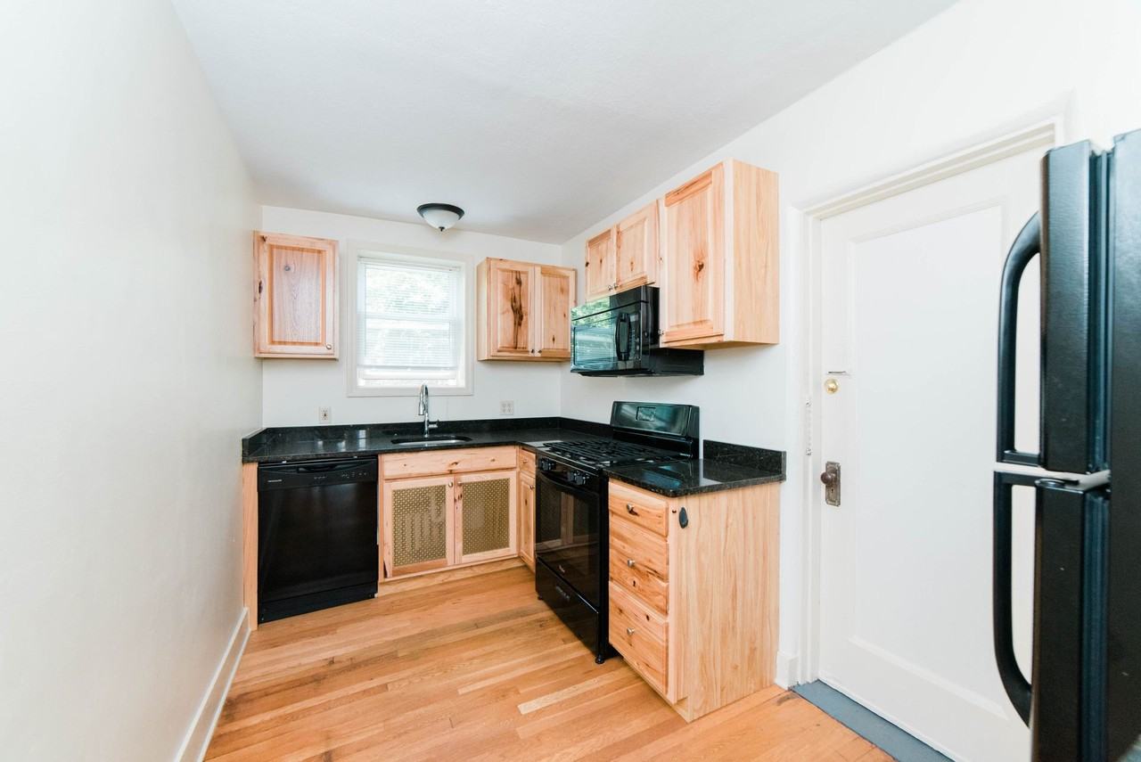 Central Square Apartments - Photo 3 of 13