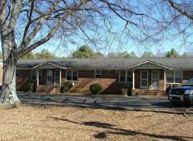 featured image of 700 N College Dr