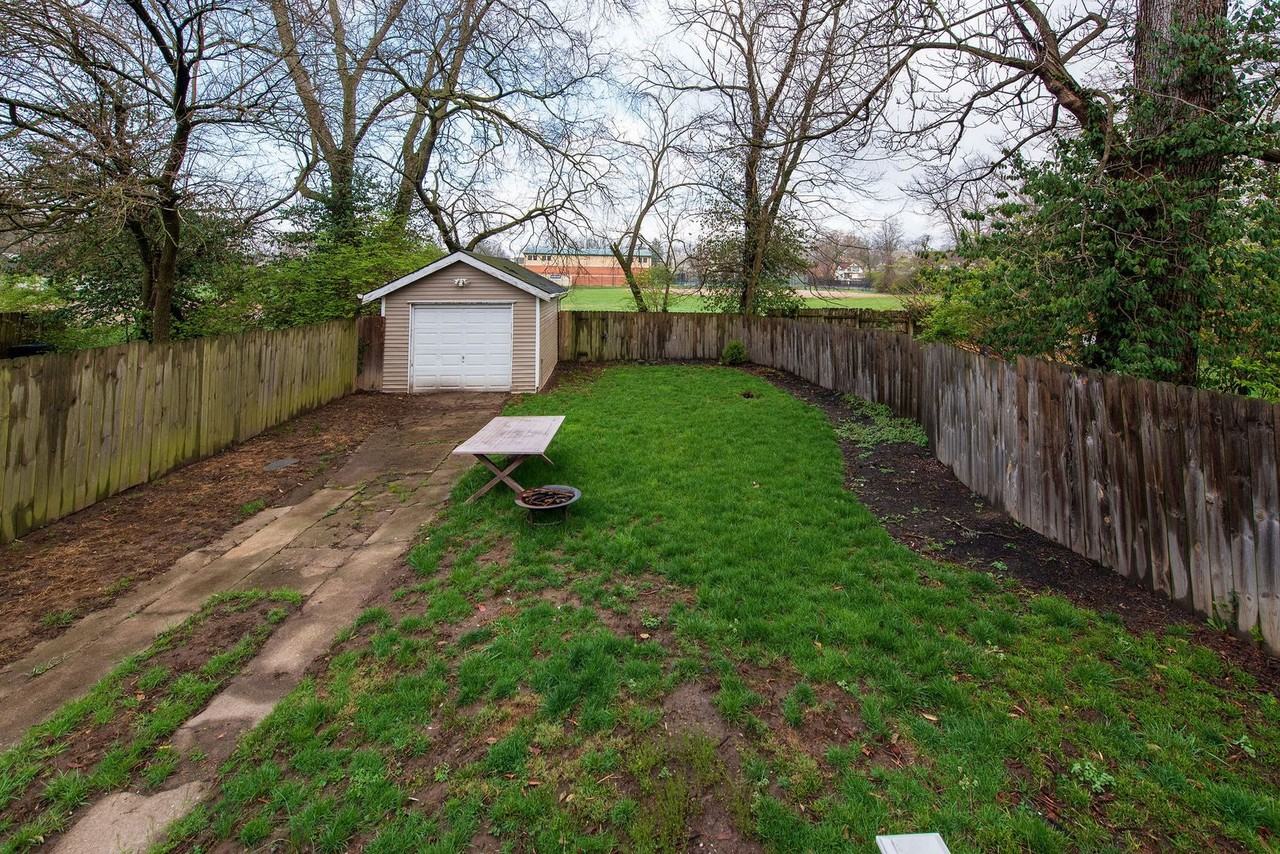 5403 Ravenna St - Photo 6 of 39