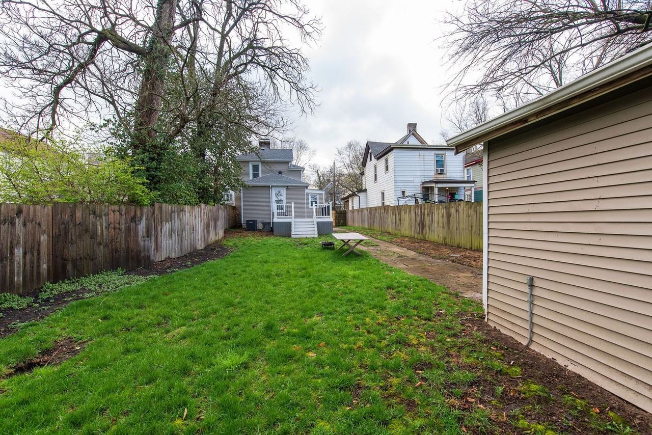 5403 Ravenna St - Photo 7 of 39