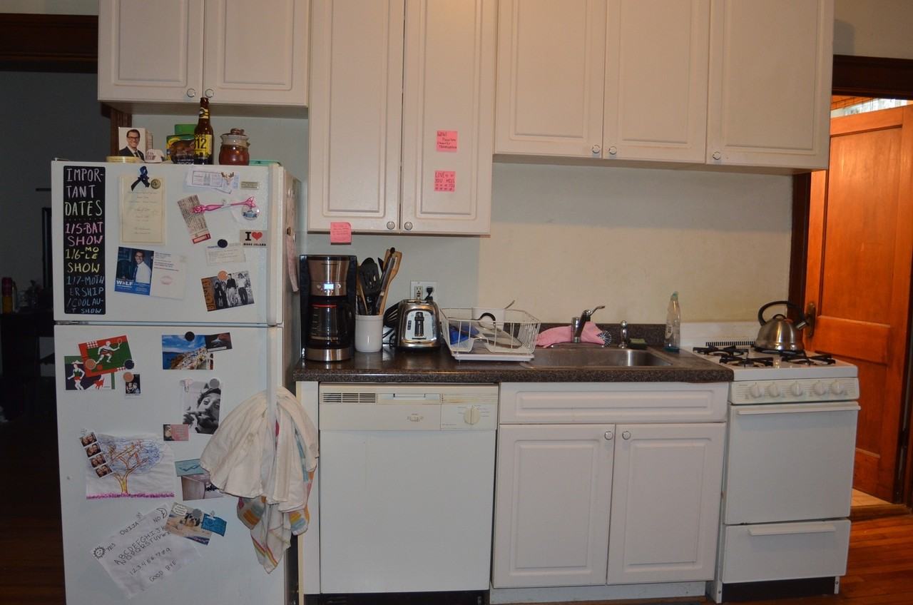 2152 W Iowa St - Photo 7 of 11