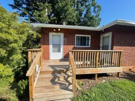 featured image of 2044 Dekalb Ave Ne