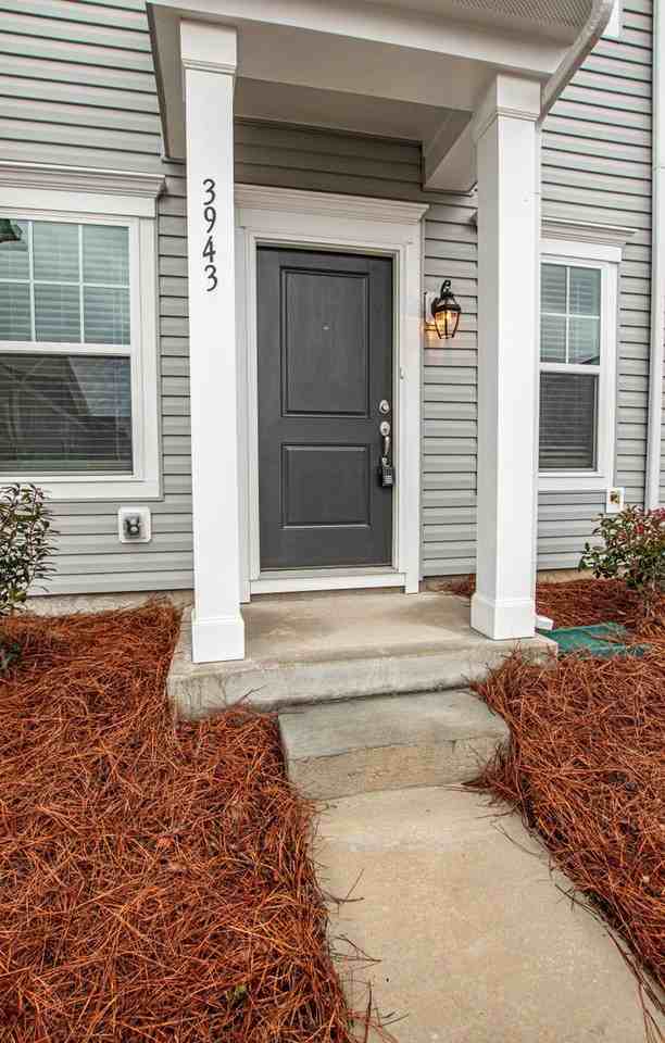 3943 Wagon Way - Photo 2 of 14