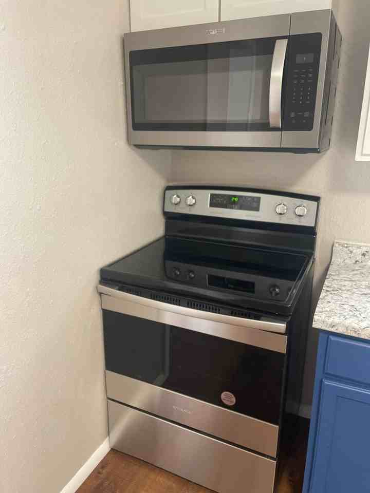 1341 S 16th St - Photo 3 of 20