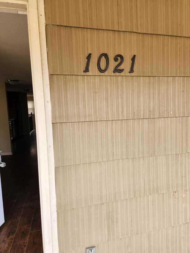 1021 S Brookside Ave - Photo 2 of 12