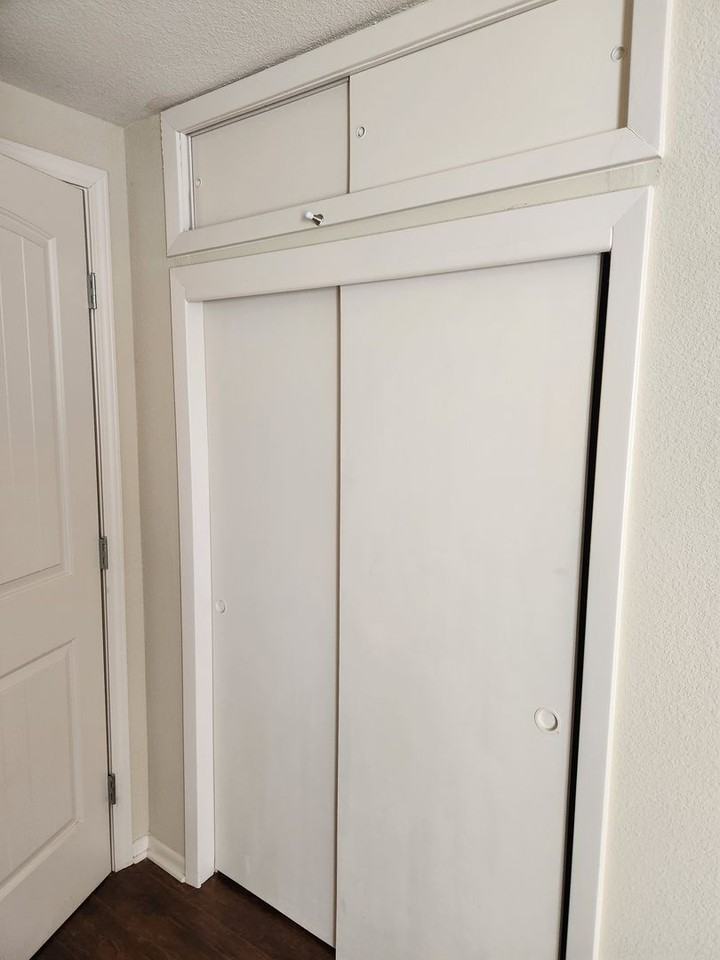 1021 S Brookside Ave - Photo 6 of 12