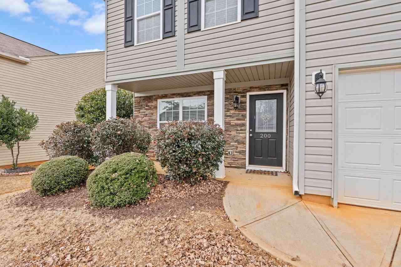 200 Willow Grove Way - Photo 5 of 33