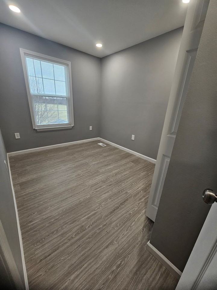 81 Cole Blvd - Photo 4 of 7