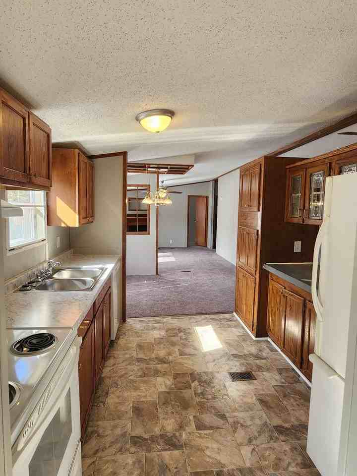 7965 E Oglethorpe Hwy - Photo 6 of 28