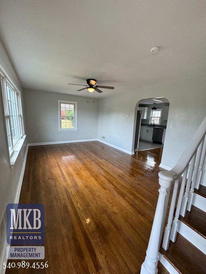 1230 Jeanette Ave - Photo 3 of 18