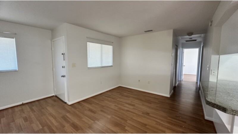 5004 South Chiquita Boulevard #212 - Photo 3 of 9