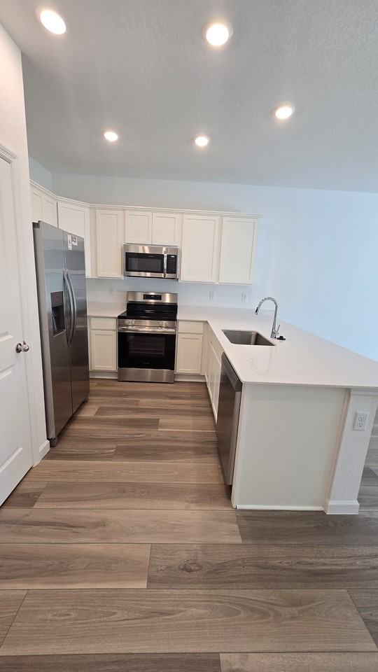 661 Holly Lakes Dr #NA - Photo 3 of 17