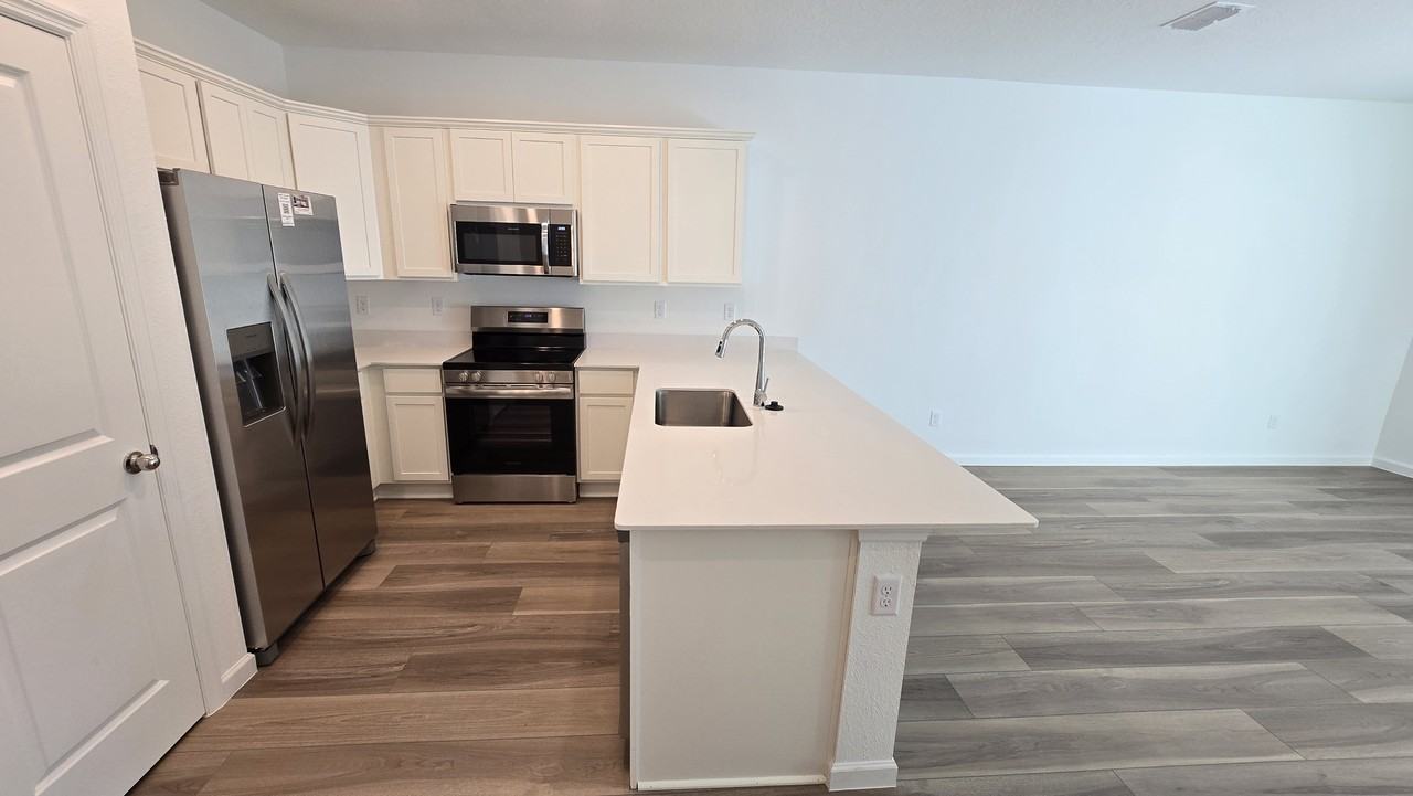 661 Holly Lakes Dr #NA - Photo 4 of 17