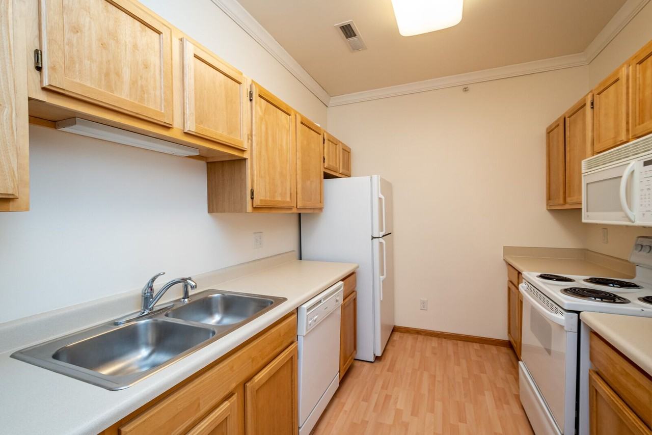 26 Redtail Bnd #9 - Photo 3 of 21