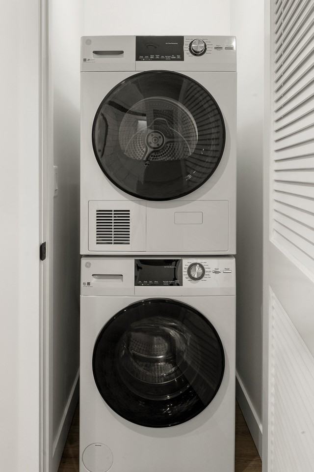 Los Feliz Village - Photo 5 of 26