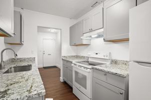 featured image of 177 Se 5th Ave