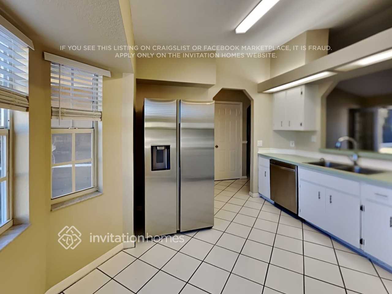 3545 Junction St - Photo 5 of 18