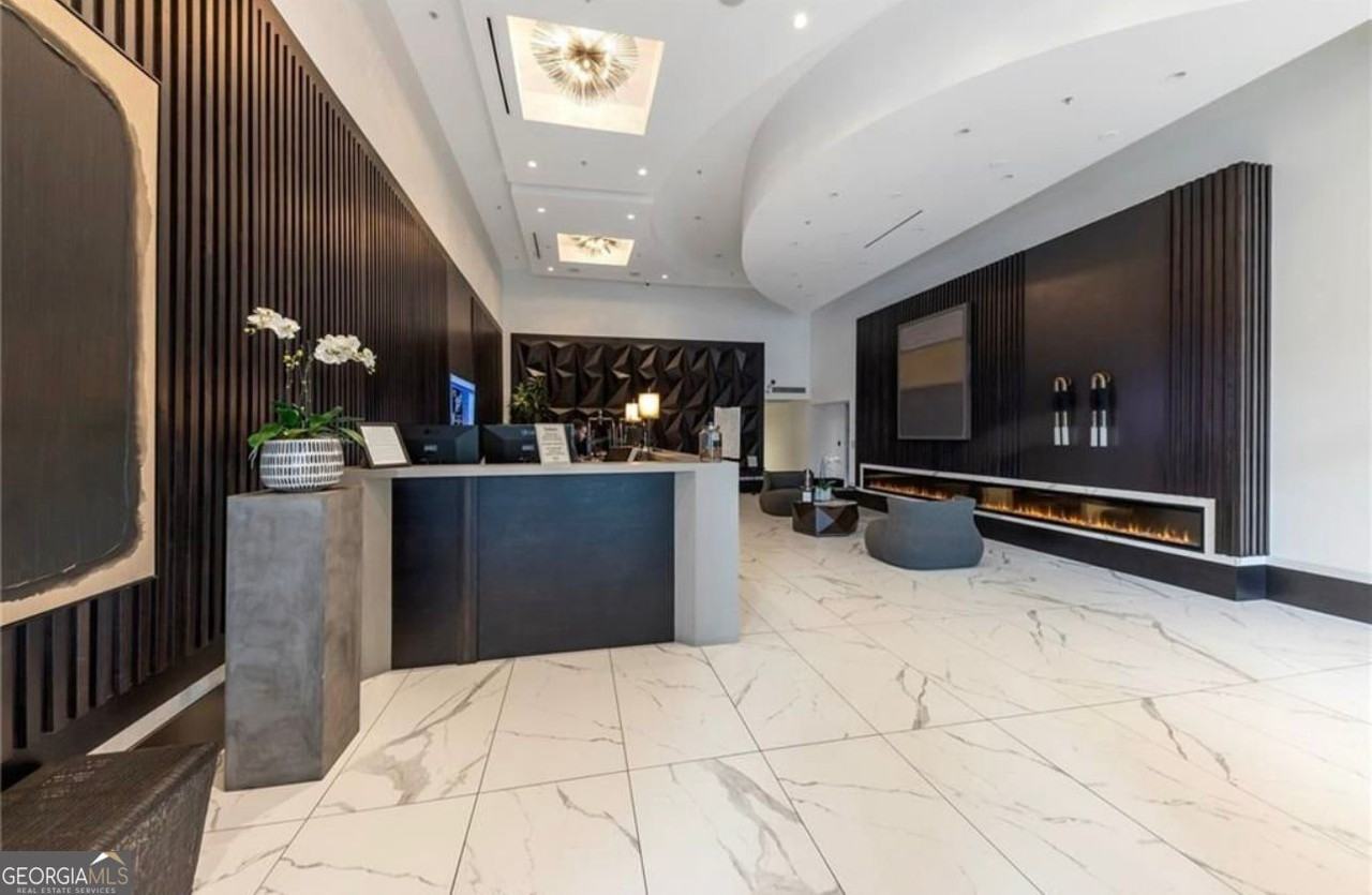 400 Peachtree Battle Ave Nw - Photo 4 of 19