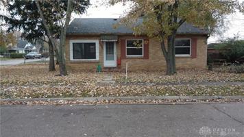 featured image of 2800 Winwood Ave