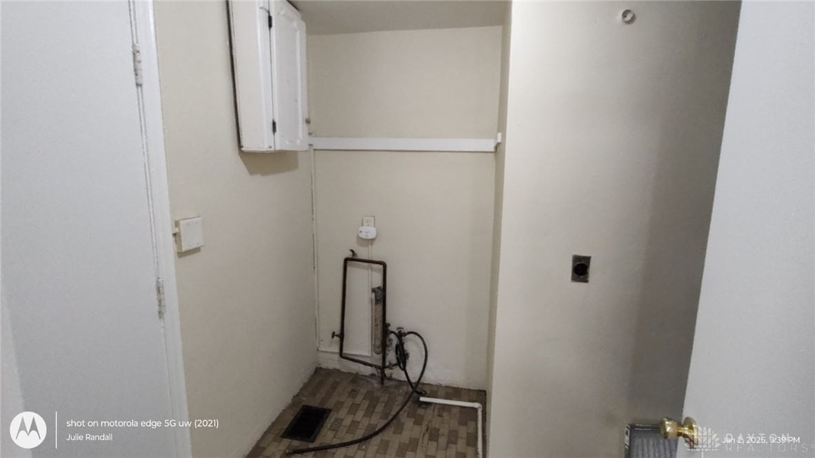 2800 Winwood Ave - Photo 6 of 13