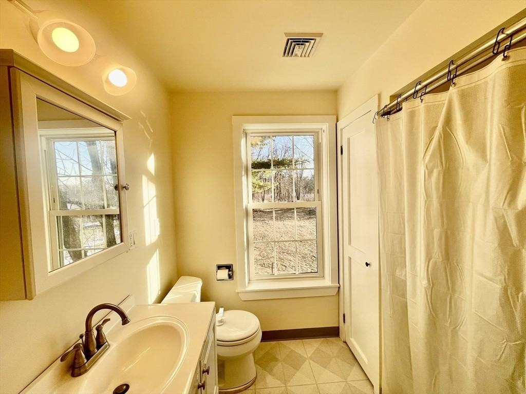 221 Church Street ##B - Photo 7 of 15