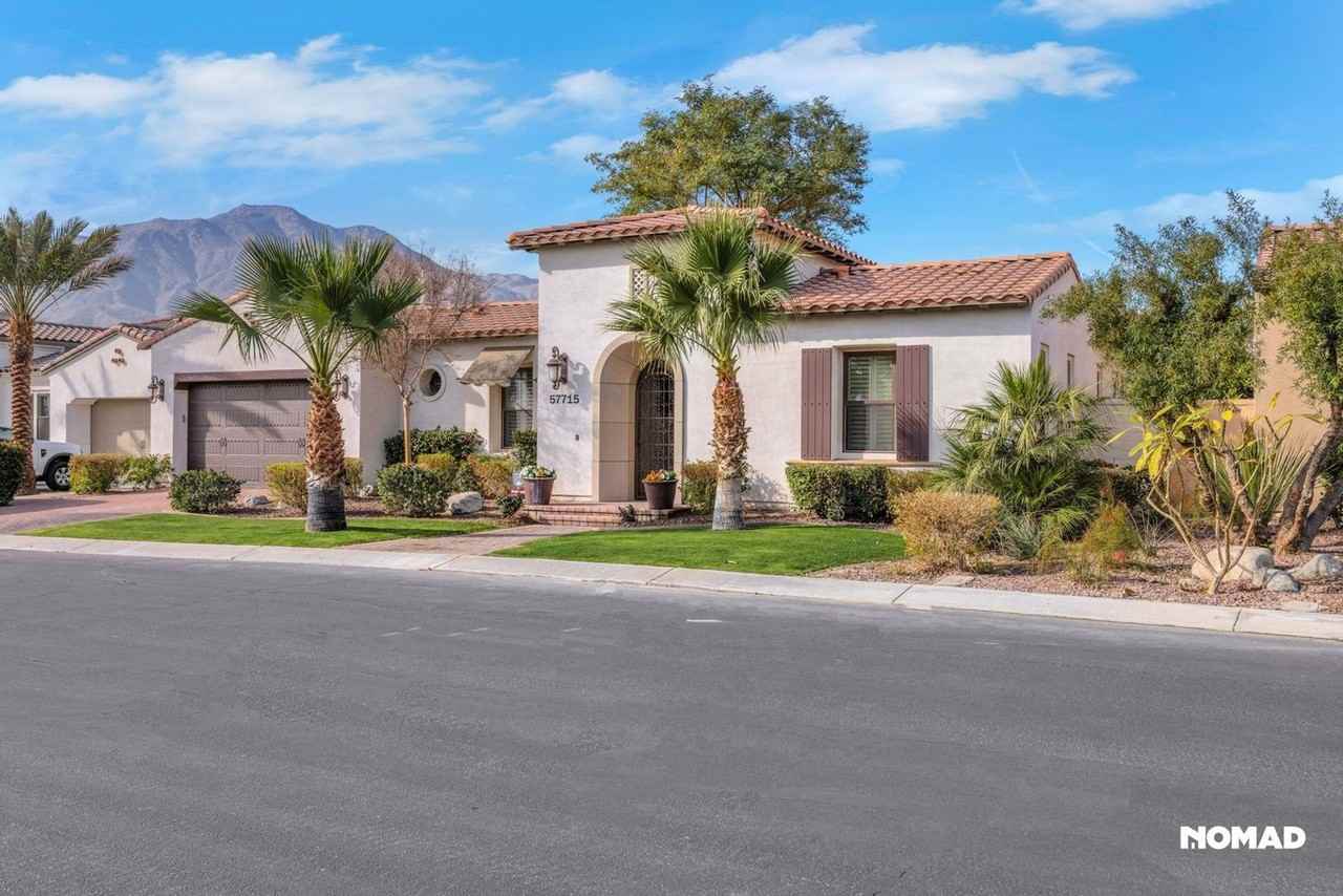 57715 Rosewood Ct - Photo 4 of 32