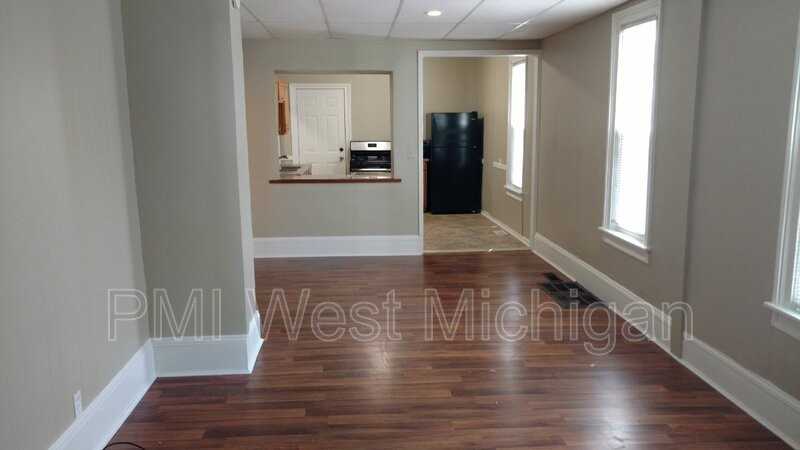 824 Nagold St Nw #1 - Photo 3 of 10