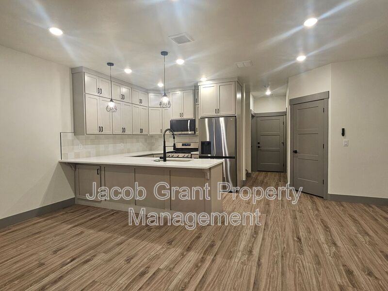 5157 N Beach Dr - Photo 6 of 18
