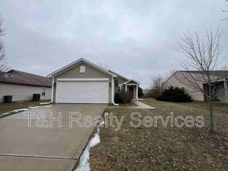 2431 Pinebark Dr - Photo 3 of 28