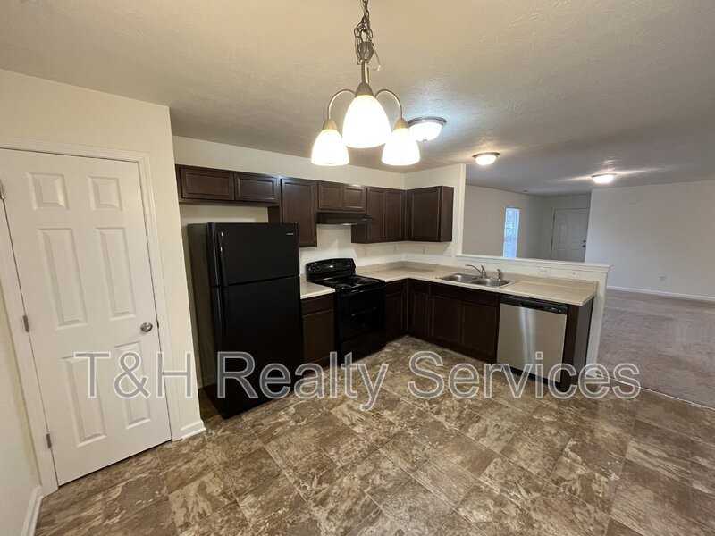 2431 Pinebark Dr - Photo 5 of 28