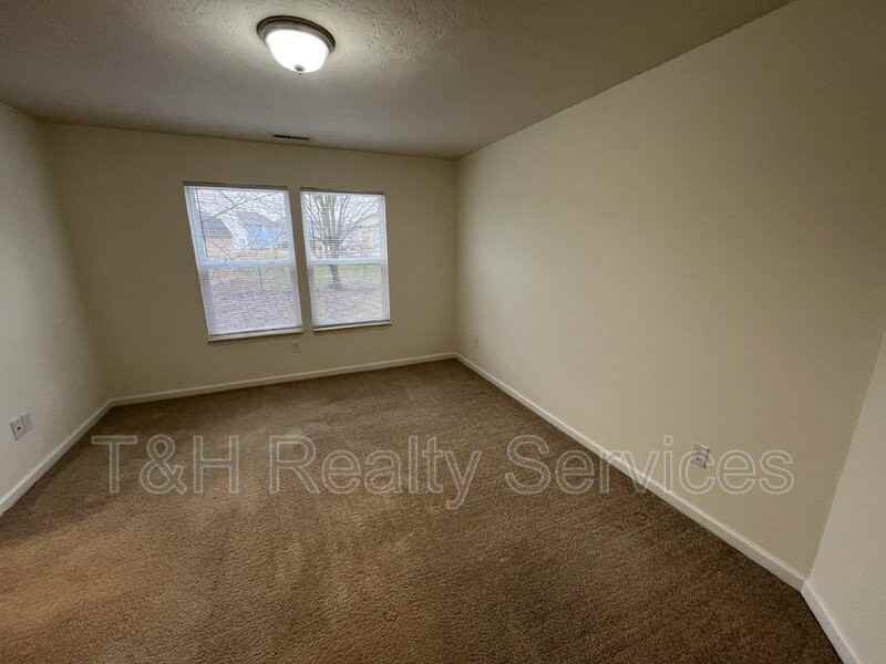 2431 Pinebark Dr - Photo 7 of 28