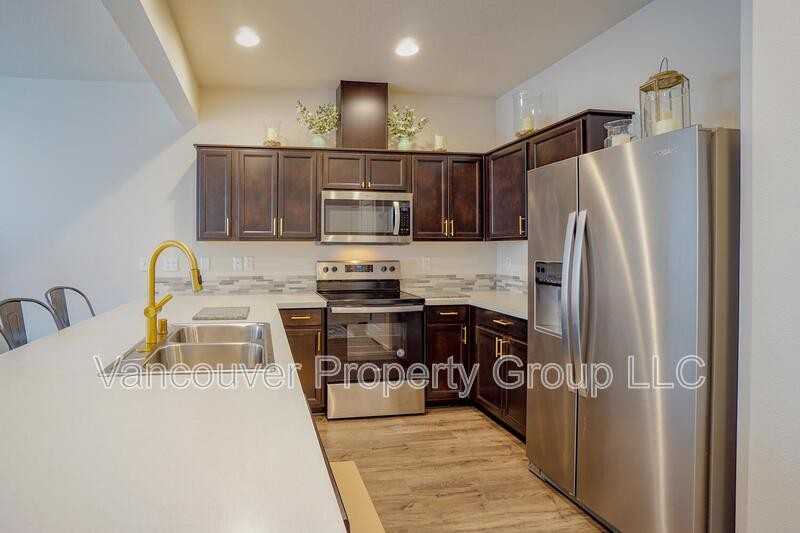 11711 Ne 21st Way - Photo 7 of 27