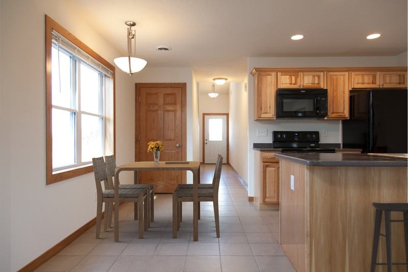 766 Magoo Rd #B - Photo 6 of 10