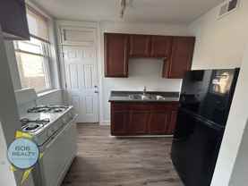 Charming Apartments in Rogers Park! - Photo 1 of 1