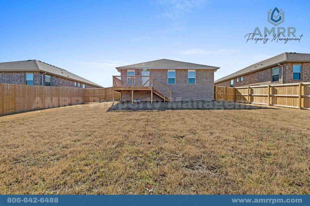 1104 Sw 3rd Ave - Photo 4 of 27