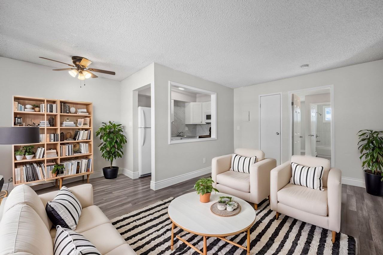 The Atrium - Photo 6 of 10