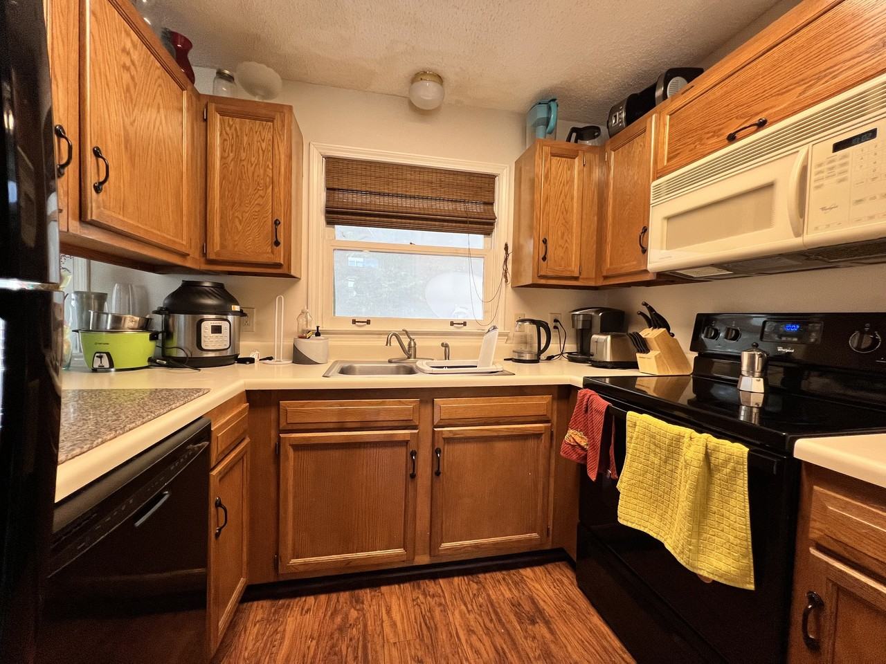 1819 Wedgewood Avenue - Photo 5 of 15