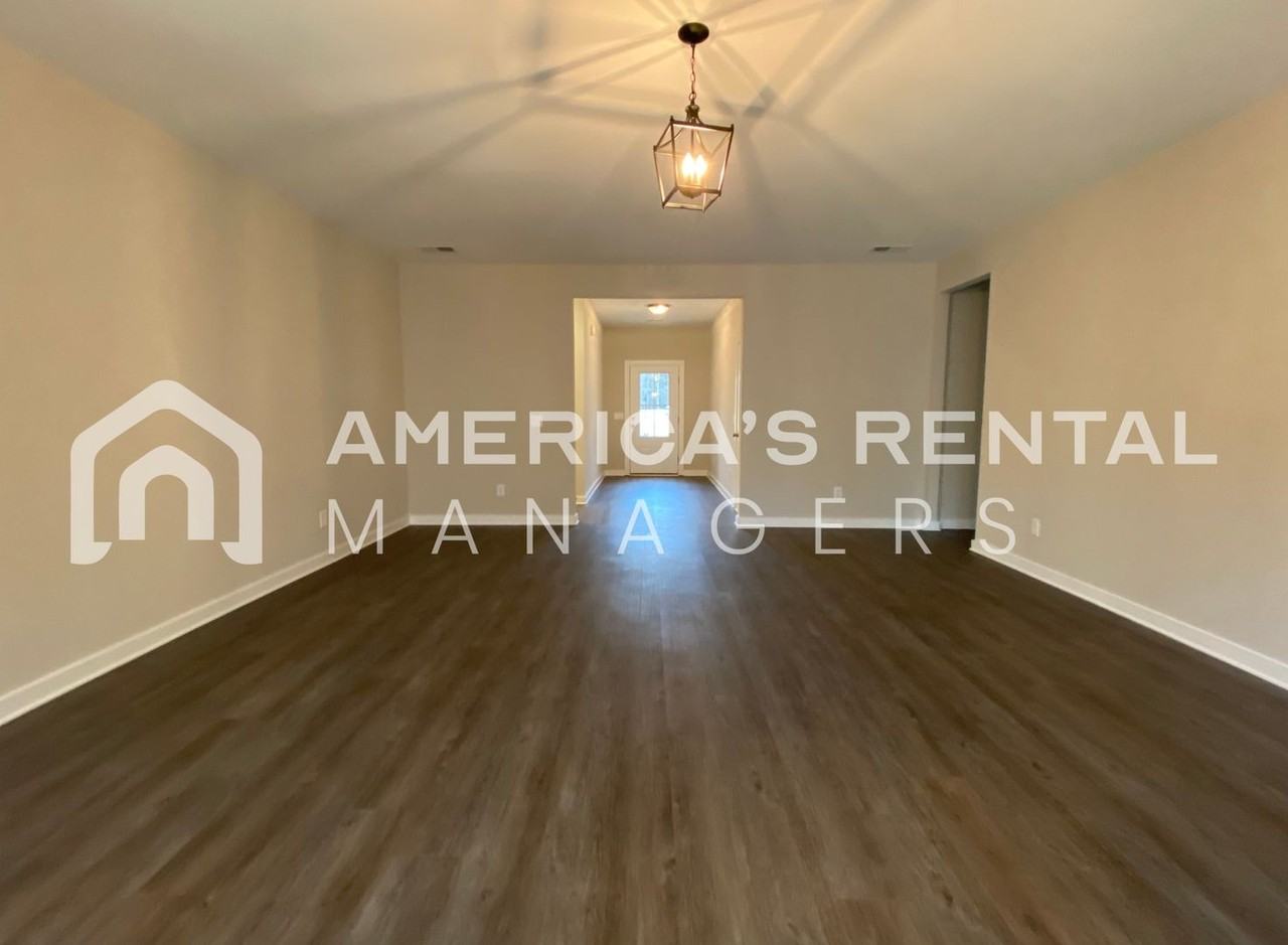 278 Lakewood Ln - Photo 5 of 33